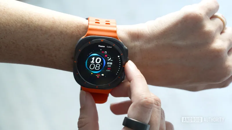 My 6 Favorite Watch Faces for the Galaxy Watch 7 and Galaxy Watch Ultra